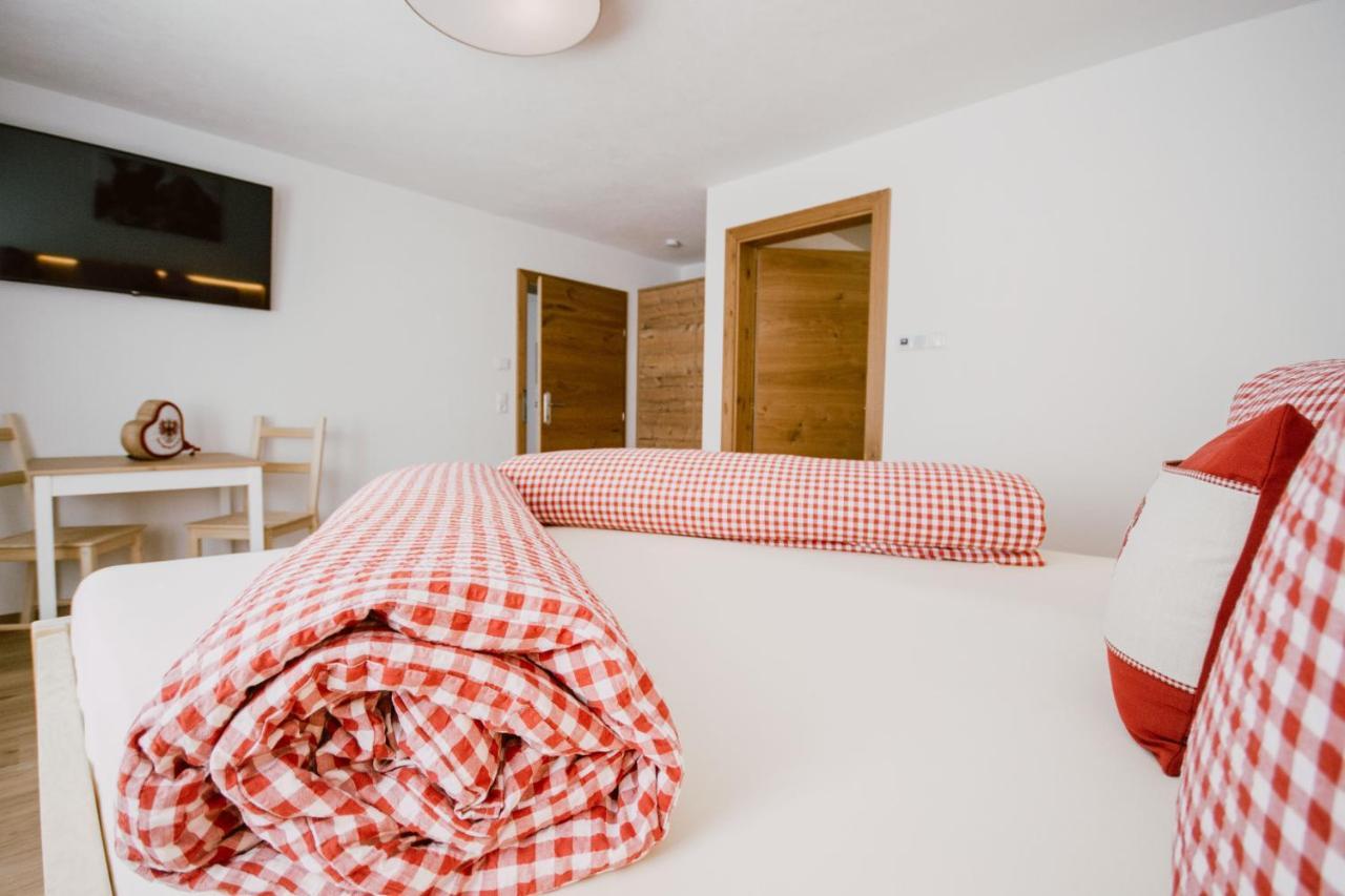 Nedererhof - Gemutliche Zimmer Mit Gemeinschaftskuche Ausserschmirn 外观 照片